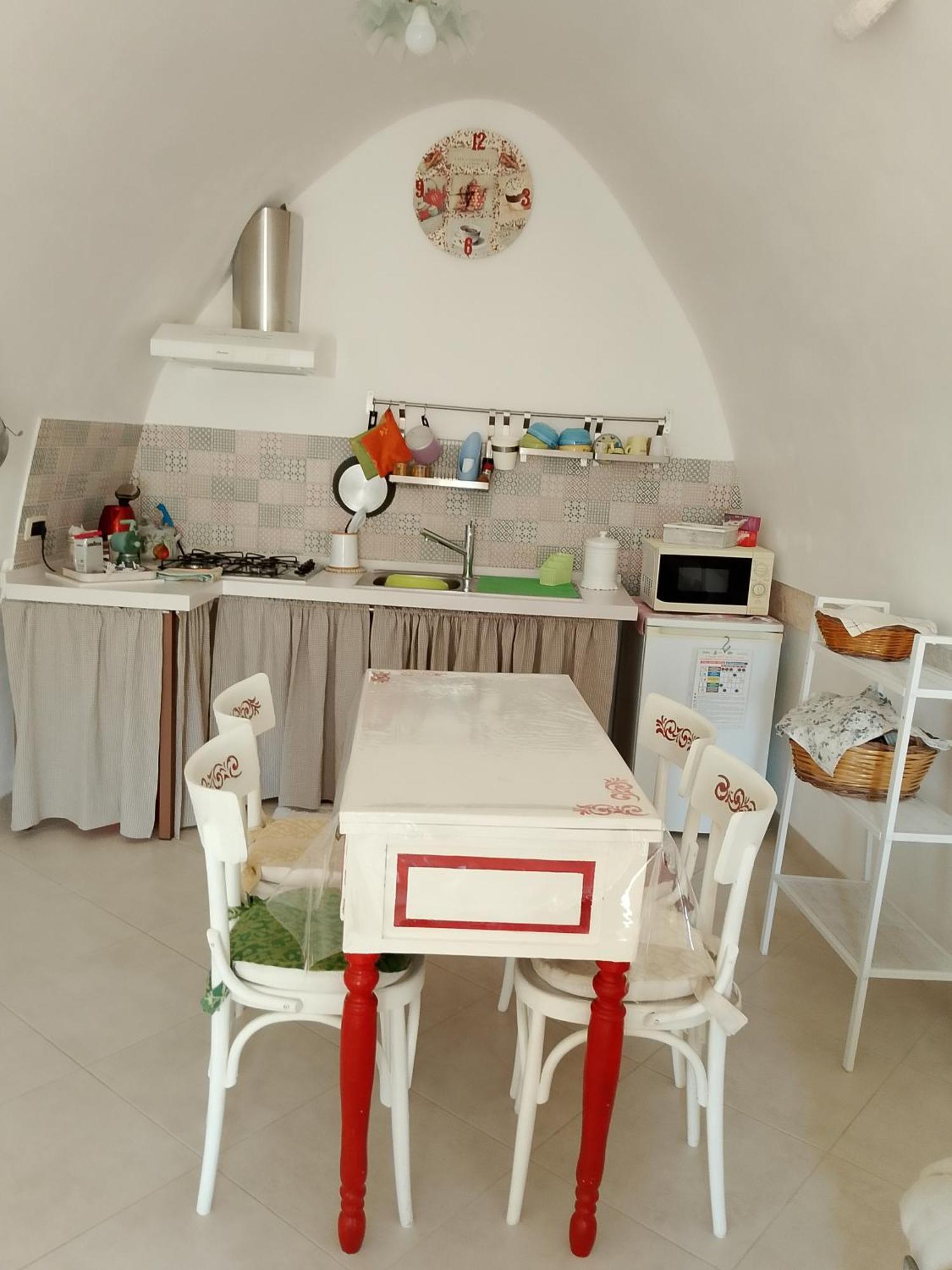 מרטינה פרנקה B&B A Due Passi מראה חיצוני תמונה